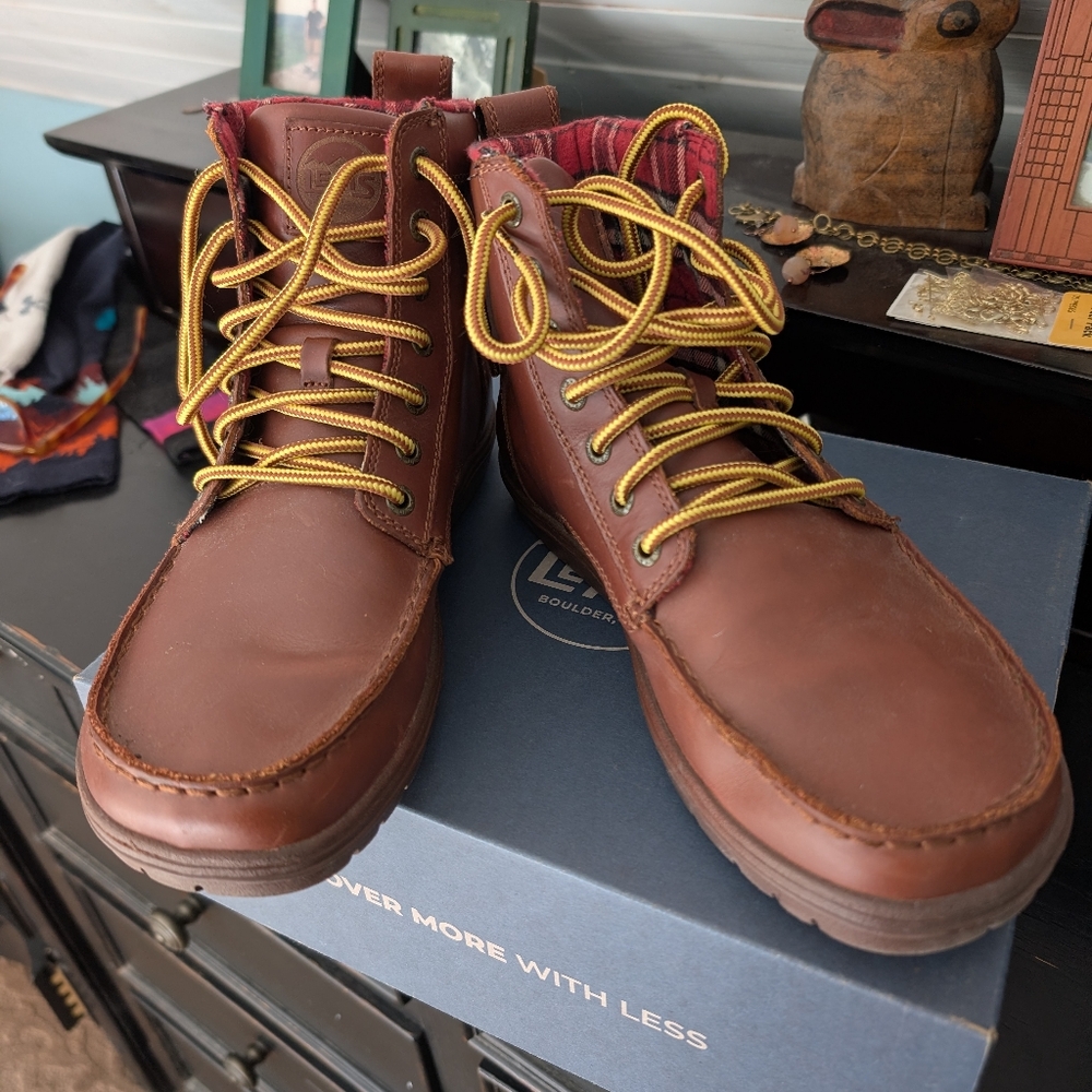 Boulder Boot - Picture 3 of 8